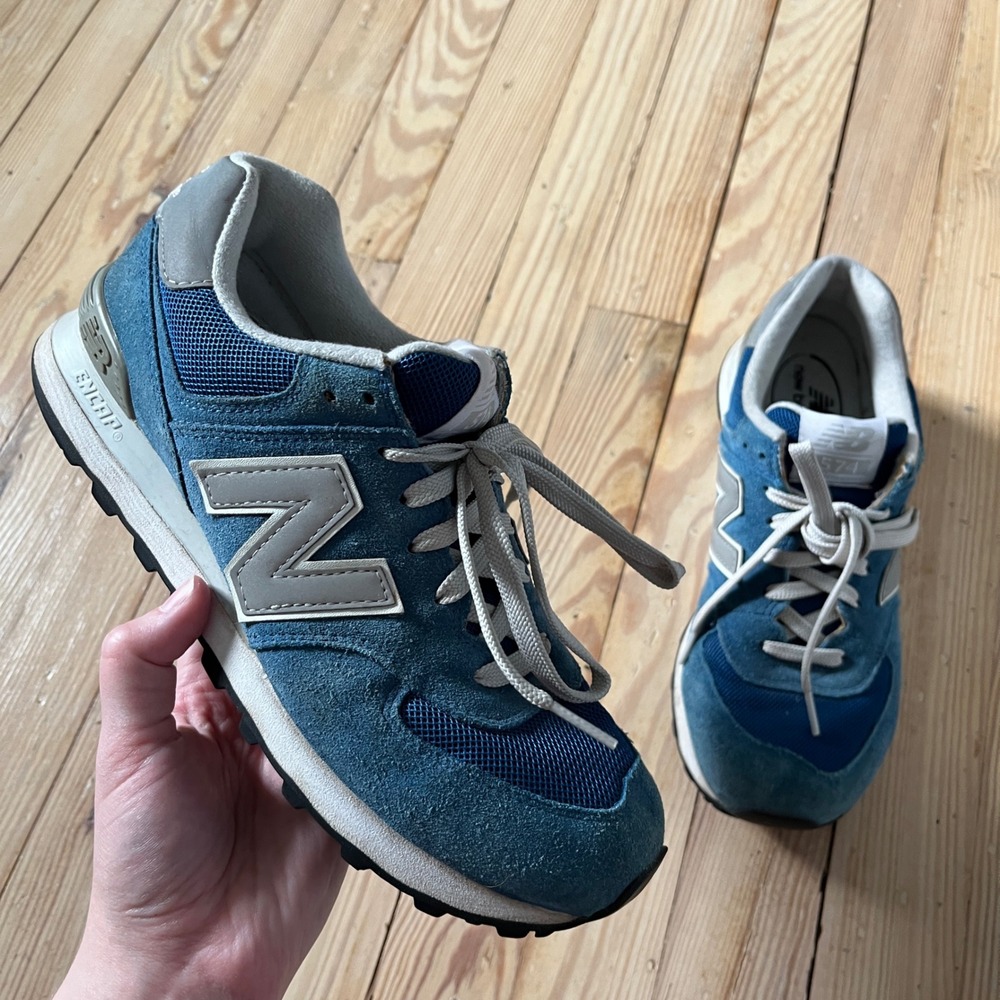New Balance 574 Classic Mens 8 Blue Suede Mesh Low Top Sneakers ML574VCB
